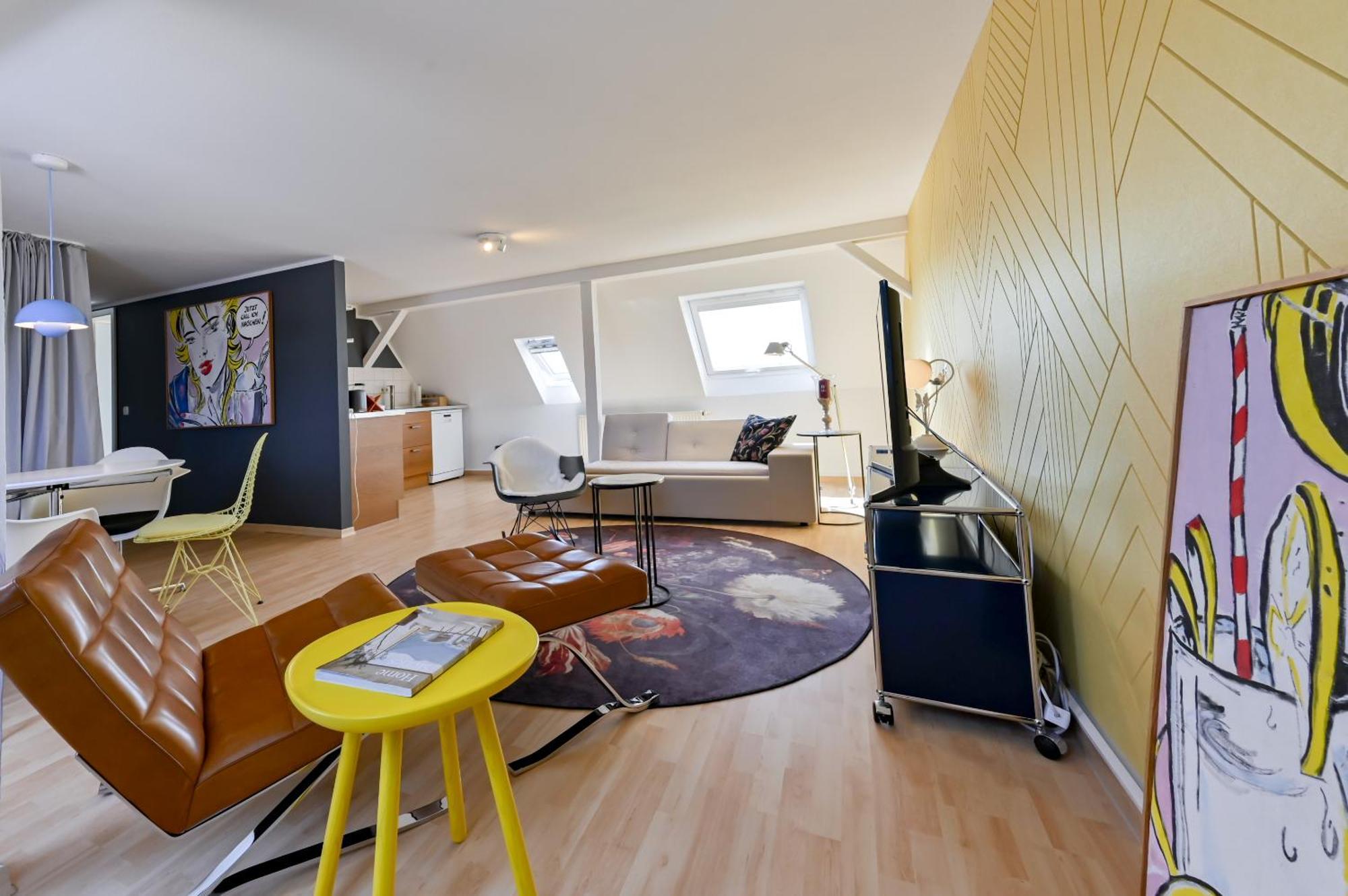 Premium Quartier Clara , Karl Und Fritz Auf Dem Kassberg Mit Eigenem Stellplatz Daire Chemnitz Oda fotoğraf
